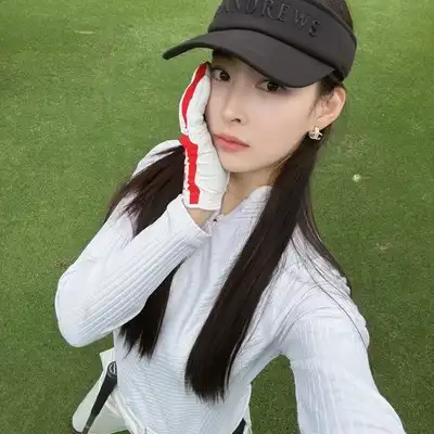 段巧子